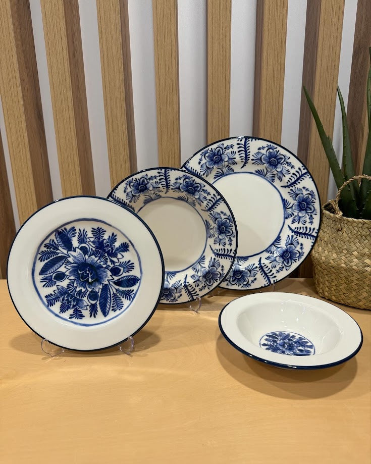 313 2 KERAMIČKI SETOVI ZA RUČAVANJE 24 KOM (BLUE DAISY) POR-0064