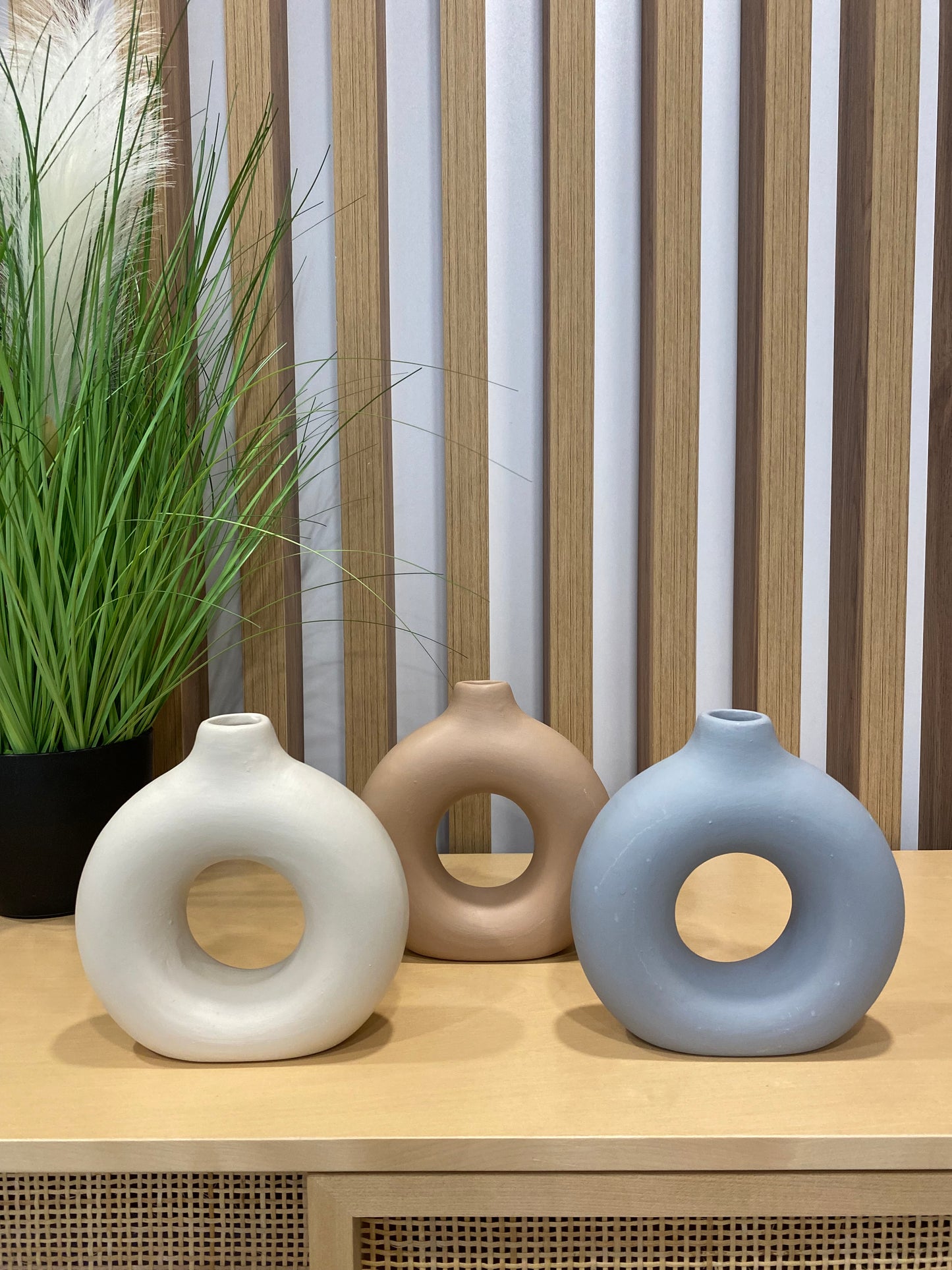 DEKORATIVNA VAZNA HALKA