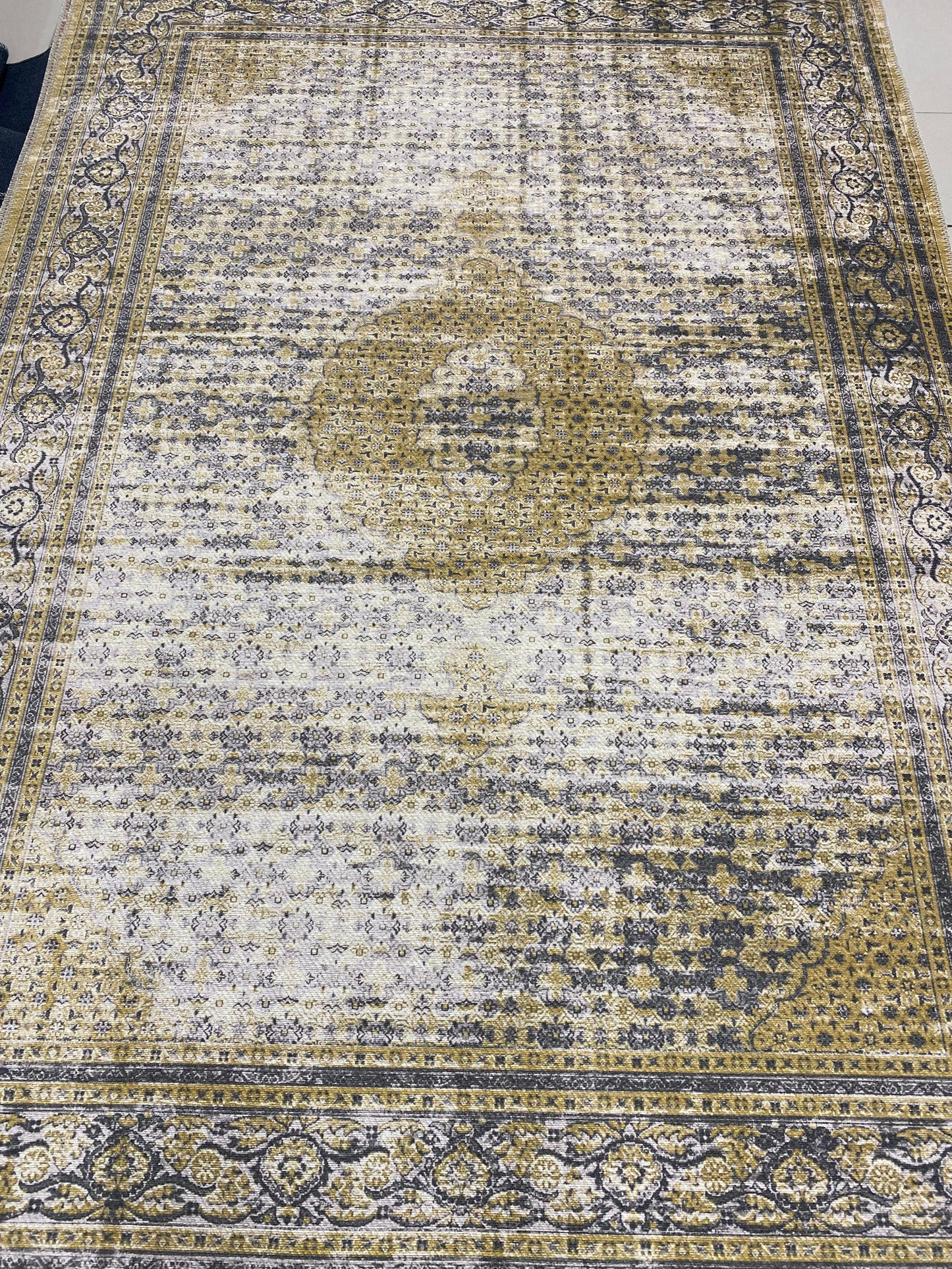Tepih UNIQUE TG-47-2-4 140X200