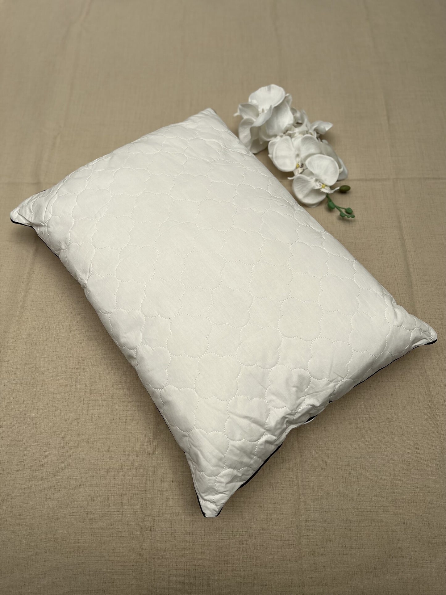 Ipekce jastuk Yun Basic vuna 100gr 50x70